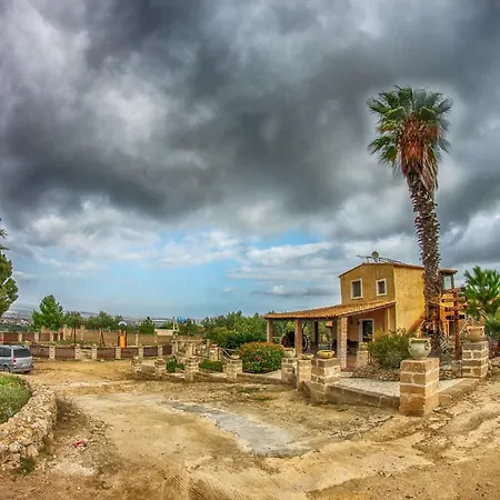 Le Cinque Pietre 팜스테이 칼렌티니