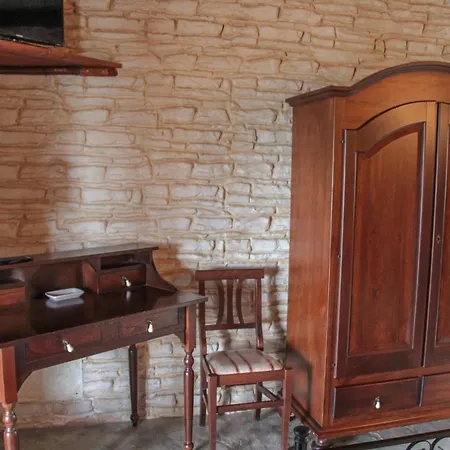 Le Cinque Pietre Farm stay *