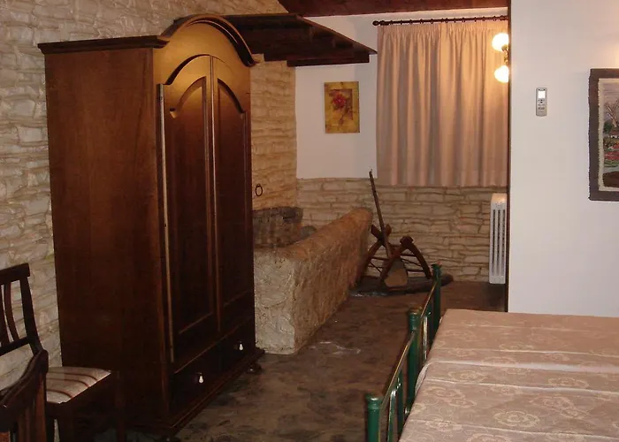 Le Cinque Pietre * Карлентини